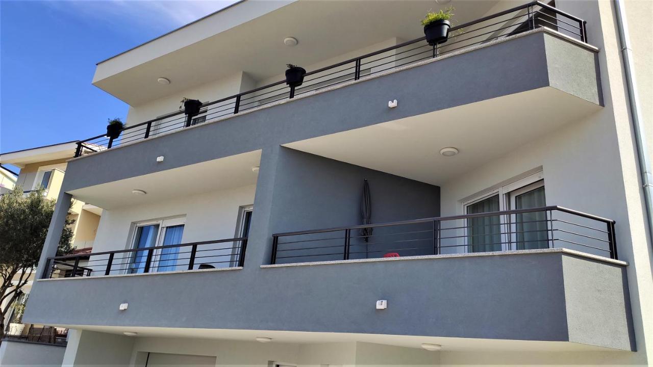 באסקה וודה Luxury Apartment Pape מראה חיצוני תמונה