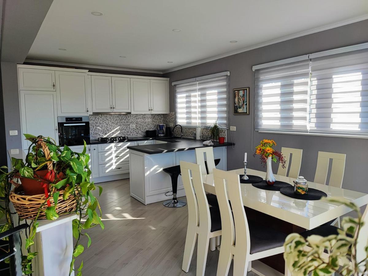 באסקה וודה Luxury Apartment Pape מראה חיצוני תמונה